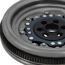 Ladda upp bild till gallerivisning, Dual Mass Flywheel compatible for Audi A3 compatible for VW Golf Skoda Octavia compatible for Seat Leon 1.9 TDI 2003-2010