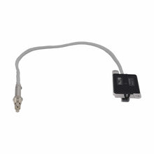 Indlæs billede til gallerivisning NOX-sensor Nitrogenoxid-sensor egnet til Mercedes Benz Actros Axor Euro6 lastbil A0101531628