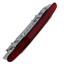 Ladda upp bild till gallerivisning, Bakre tredje bromsljus LED rött passande för Mercedes SL R230 2001-2012 2308200656