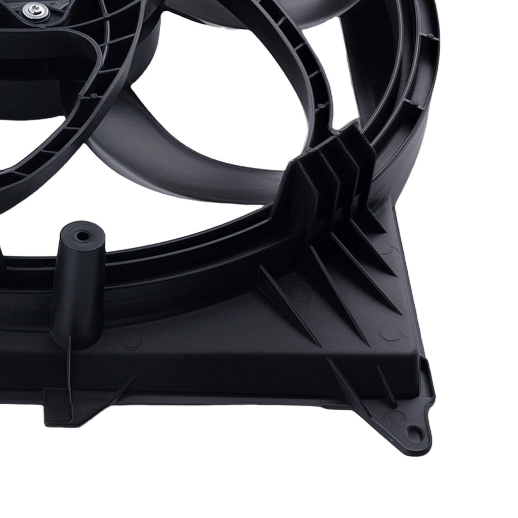 Tuuletinkokoonpano sopii BMW 1-sarjaan E81/E87/E82 2004-2011 400W 17427788906