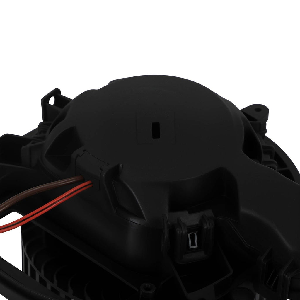 Sisätilan puhaltimen moottori sopii malleihin BMW 435i xDrive 2014–2016, BMW 440i 2017–2020 75064