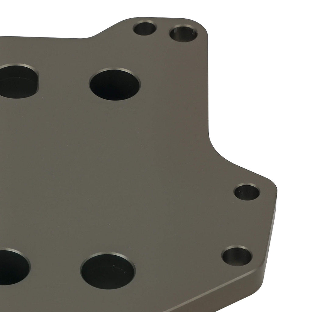 AN10-oljeadapter i aluminium, egnet for Audi A1, A3, Q2 og Q3 samt VW Golf MK6 og Passat B8