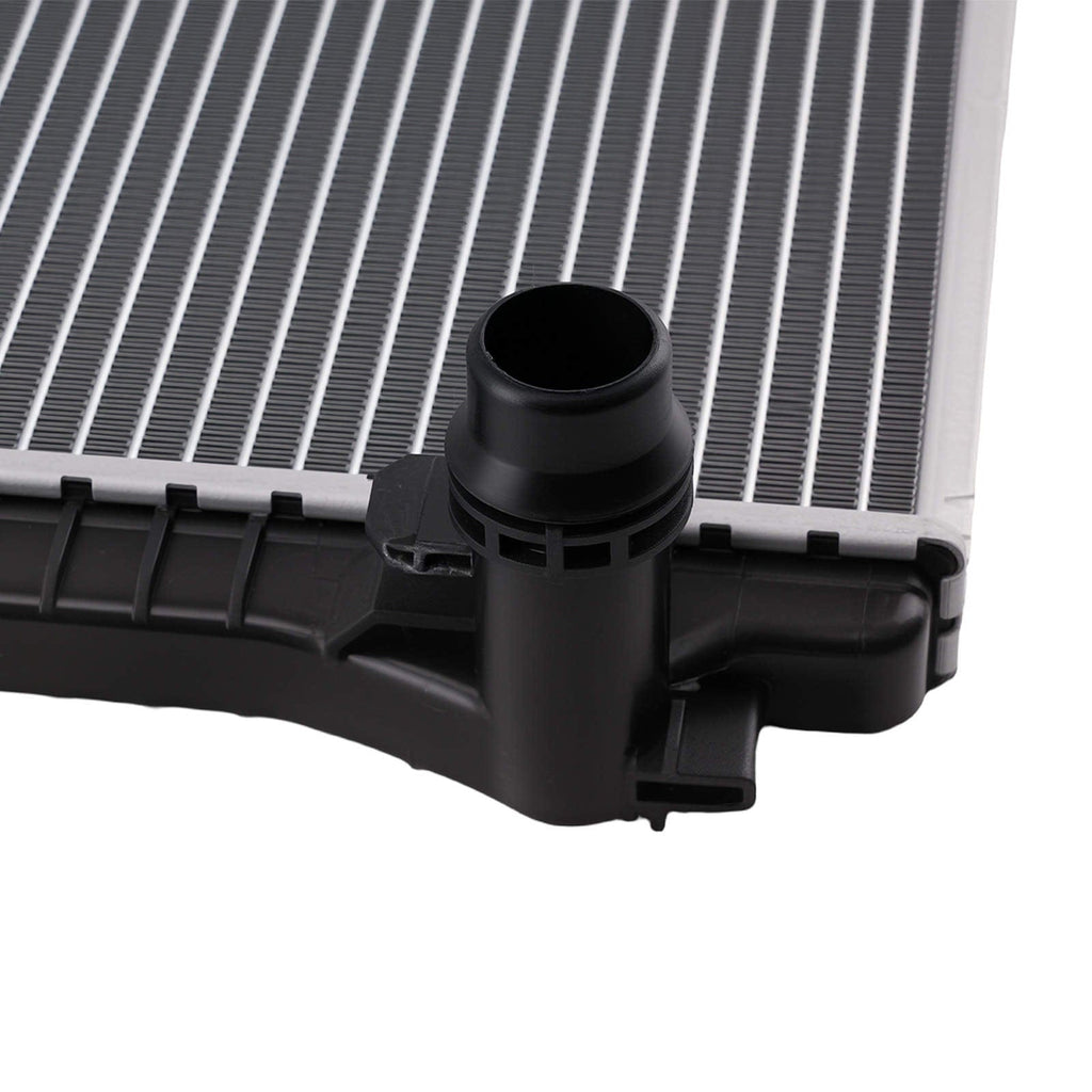 Aluminiumkylare lämplig för Audi A3 8VS 2013-2020 Sedan 5Q0121251GQ Motorrum