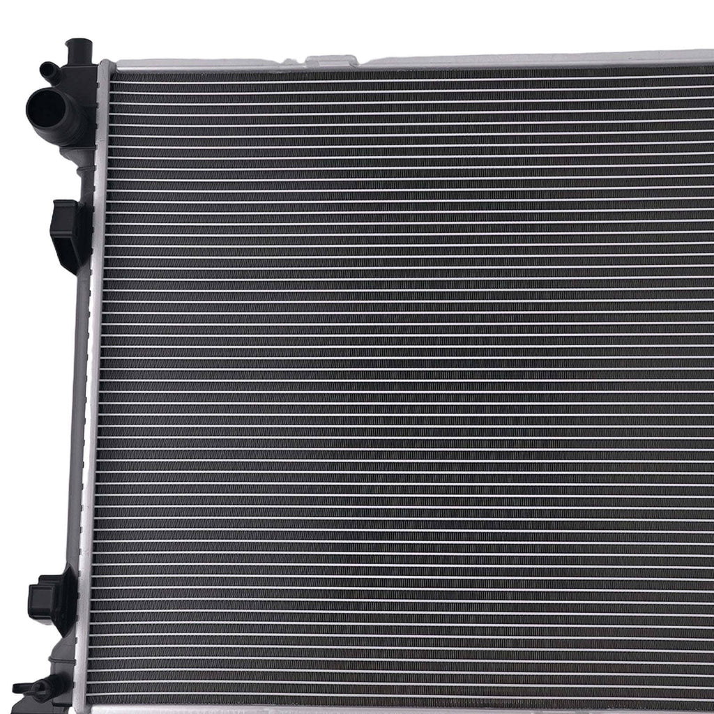 Alumiinijäähdytin sopii Mercedes GL350/GL450 2013-2016 0995001303