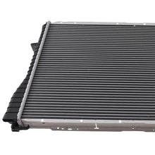 Ladda upp bild till gallerivisning, 1-rads kylare lämplig för BMW E39 E60 525i 530i 540i 1999-2006 17111436063