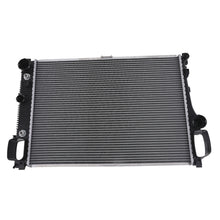 Lataa kuva Galleria-katseluun, Radiateur geschikt voor Mercedes CL600/S600 2004-2009 CU2875 Direct Replacement AT